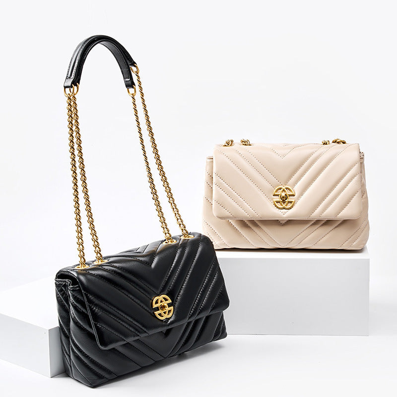 “Vintage Vice” – The Retro Leather Shoulder Bag with Serious Style
