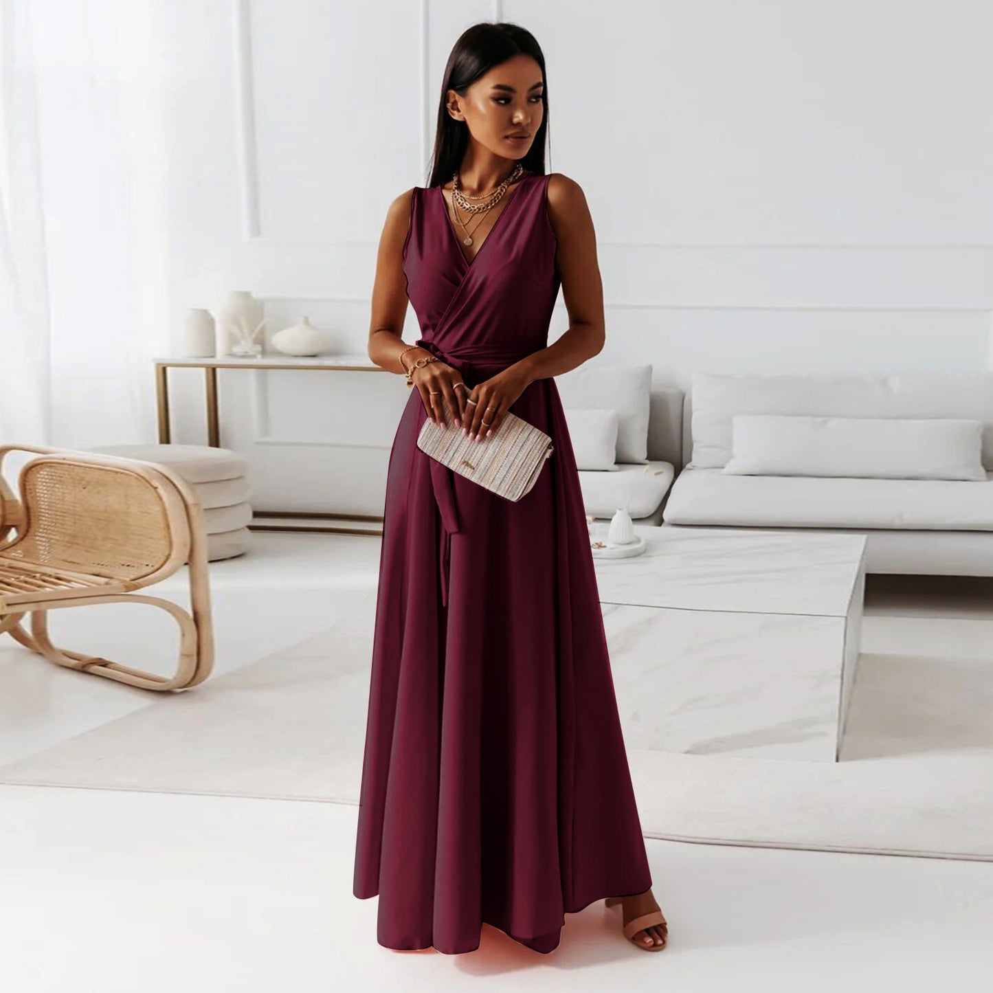 “All the Right Moves” – The Everyday Dress with Effortless Elegance