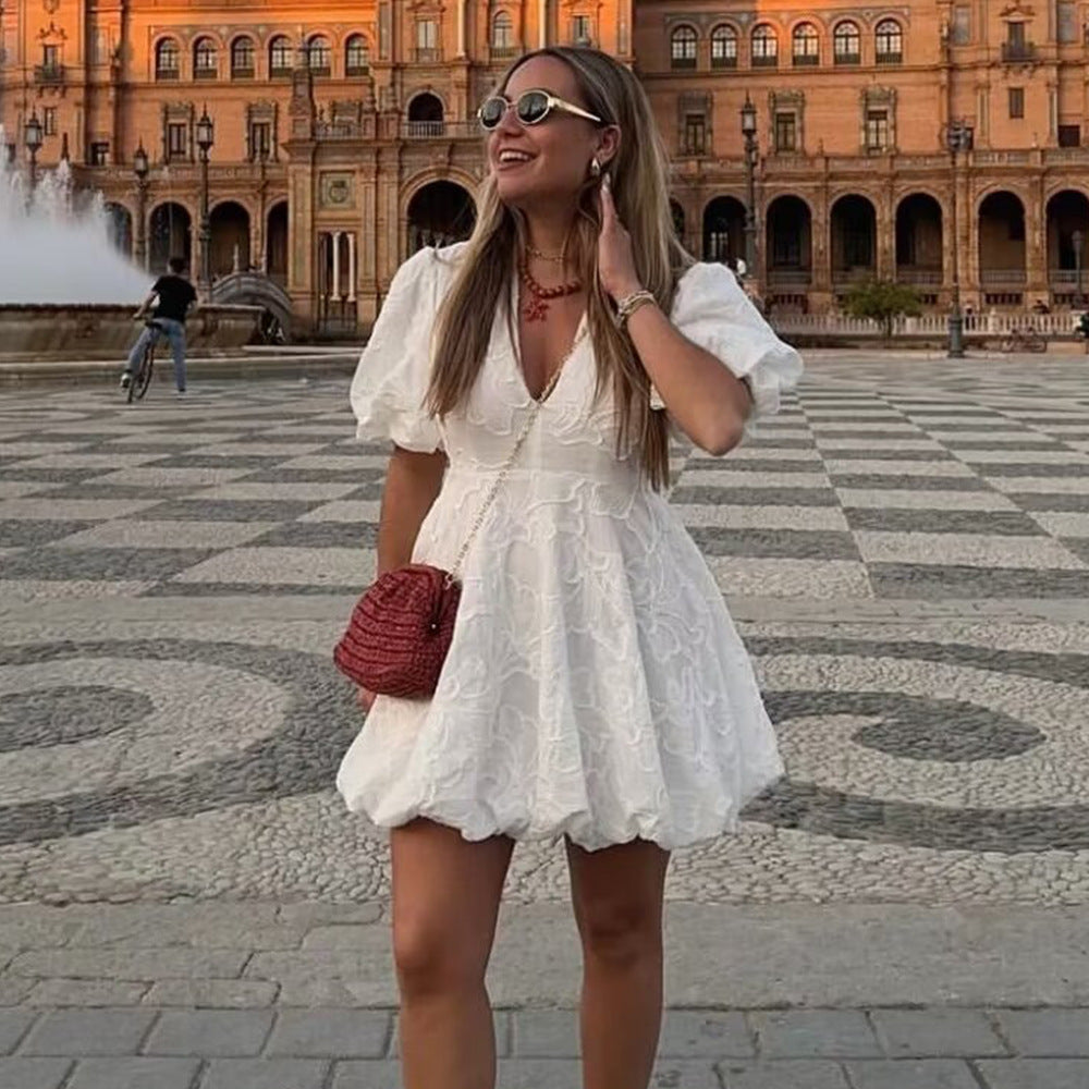 Short Summer Dress in Cotton with Floral Pattern – Puff Sleeve & A-Line Shape