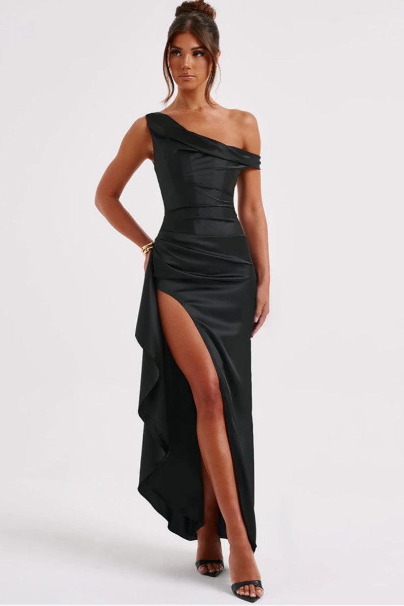 “Silk Statement” – The One-Shoulder Satin Dress That Speaks Volumes