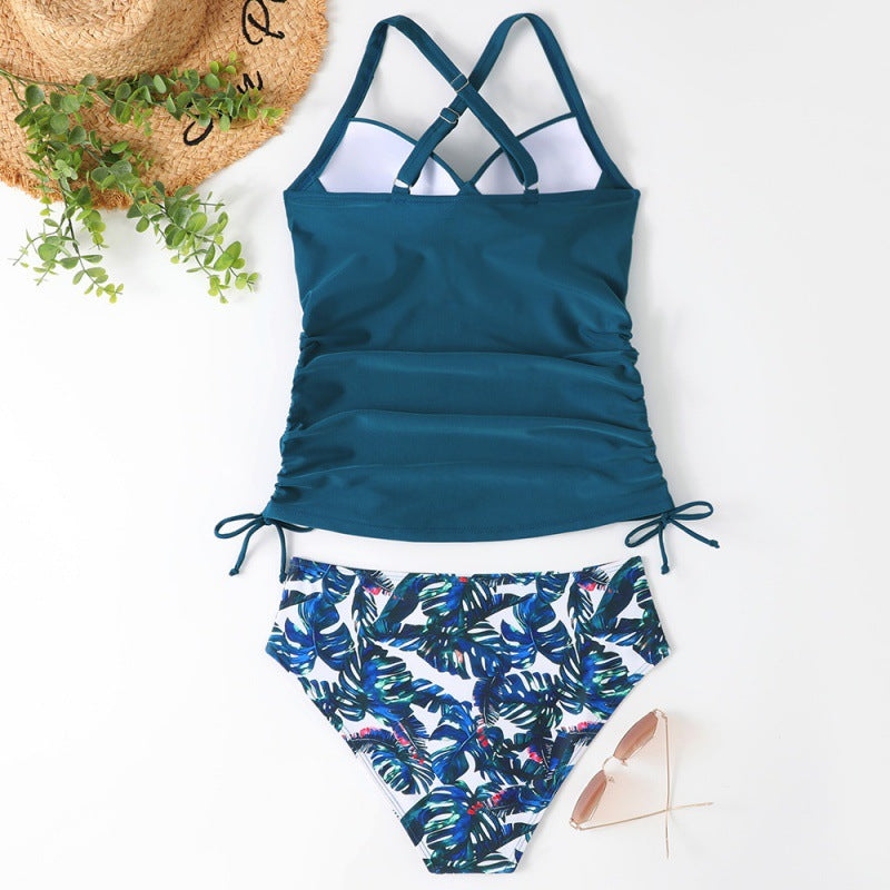 “Heatwave” – The Backless Swimsuit That Brings the Fire