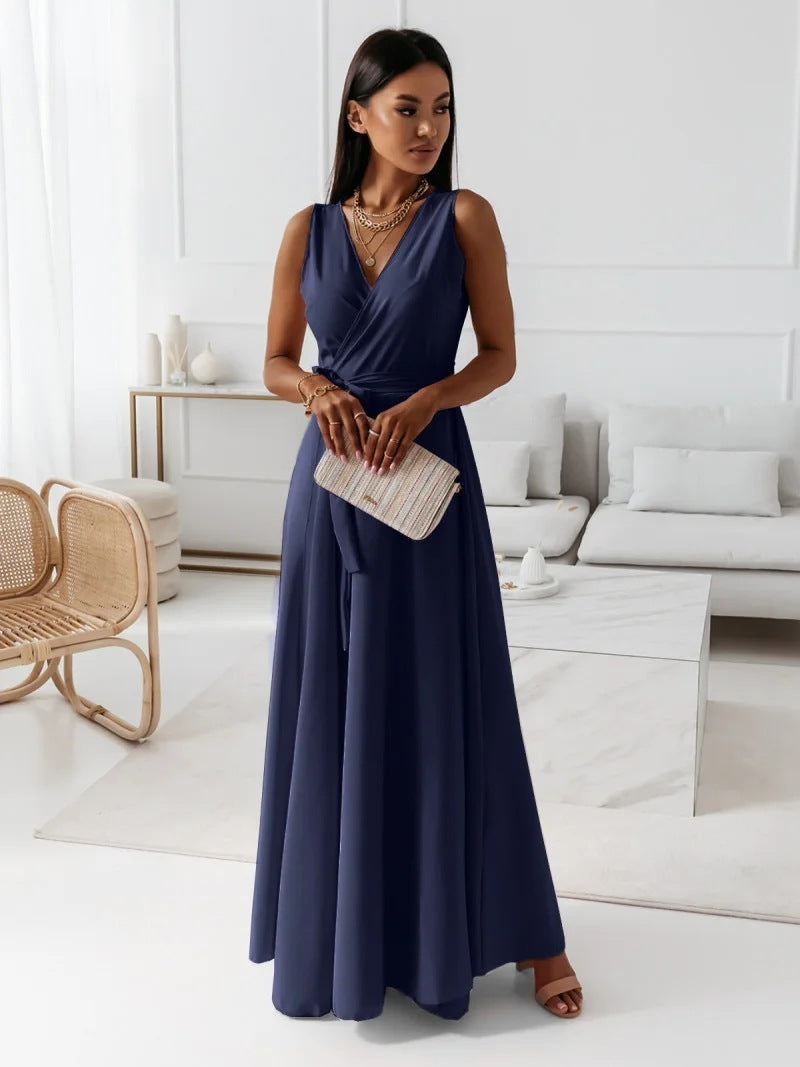 “All the Right Moves” – The Everyday Dress with Effortless Elegance