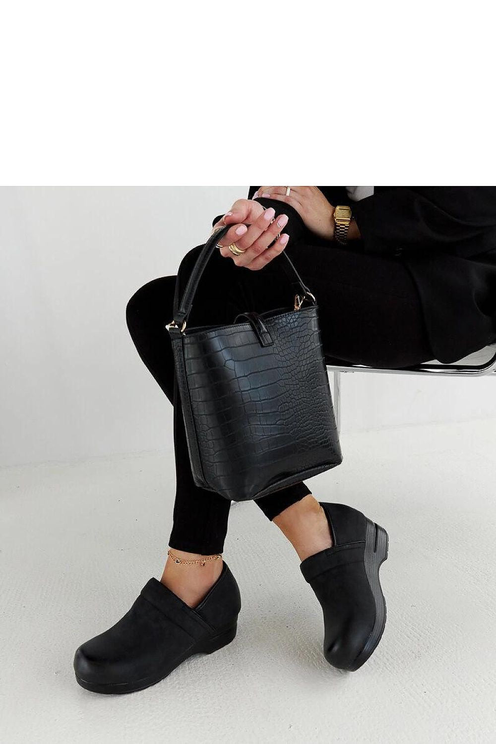 Half shoes model 206480 Solea