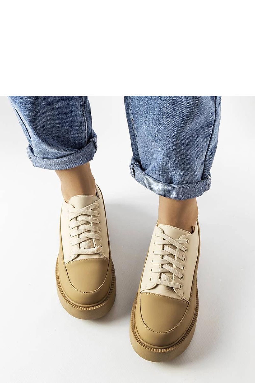 Half shoes model 207044 Solea