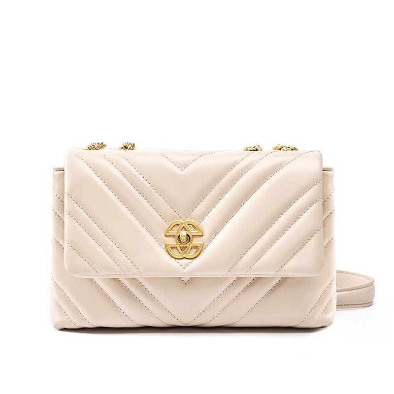“Vintage Vice” – The Retro Leather Shoulder Bag with Serious Style