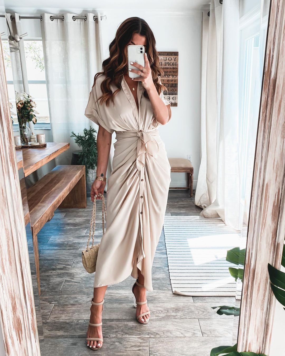 “Drama Queen Flow” – The Skirt That Owns Every Room