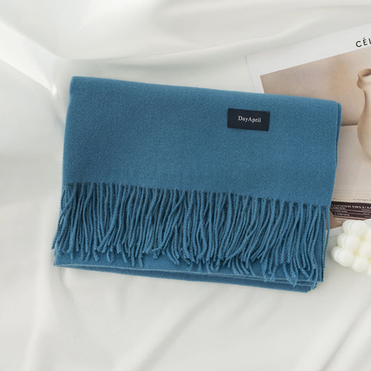 Elegant Scarf in Faux Cashmere – Warm &amp; Stylish with Fringes