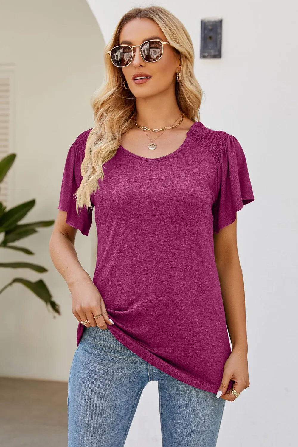Solid color round neck pleated loose short sleeved T-shirt top for women