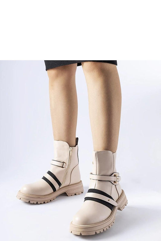  Boots model 204817 Solea 