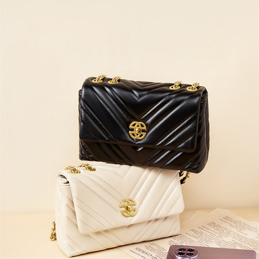 “Vintage Vice” – The Retro Leather Shoulder Bag with Serious Style